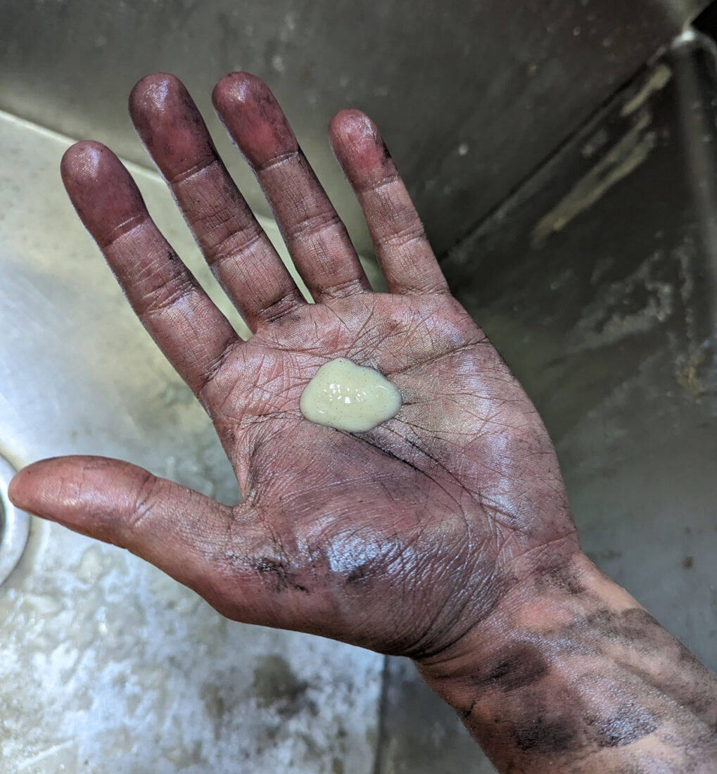 Fast Orange Hand Cleaning
